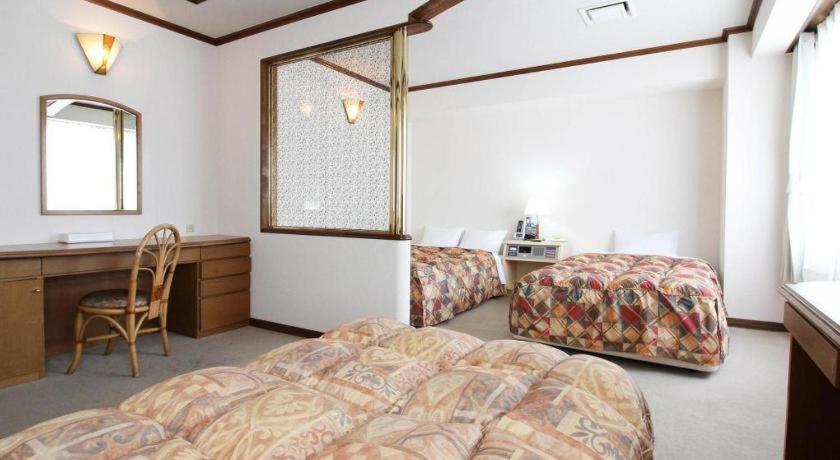 Neyagawa Trend Hotel Ōsaka Eksteriør bilde