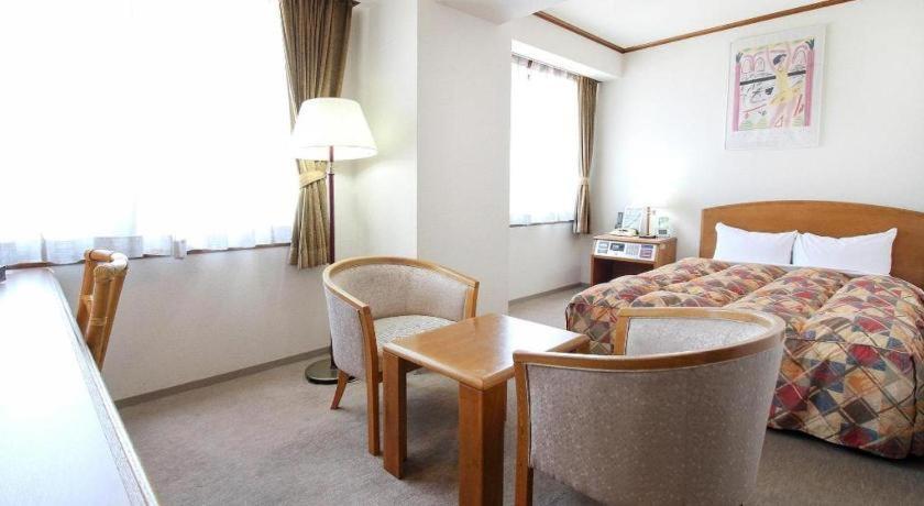 Neyagawa Trend Hotel Ōsaka Eksteriør bilde